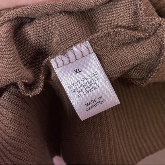 NWT | Zenana Outfitters | Button-Front Cardigan | XL - Picture 5 of 6